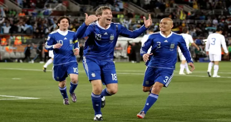 詹姆斯直播_詹姆斯直播免费高清无插件_在线观看高清詹姆斯直播-24直播